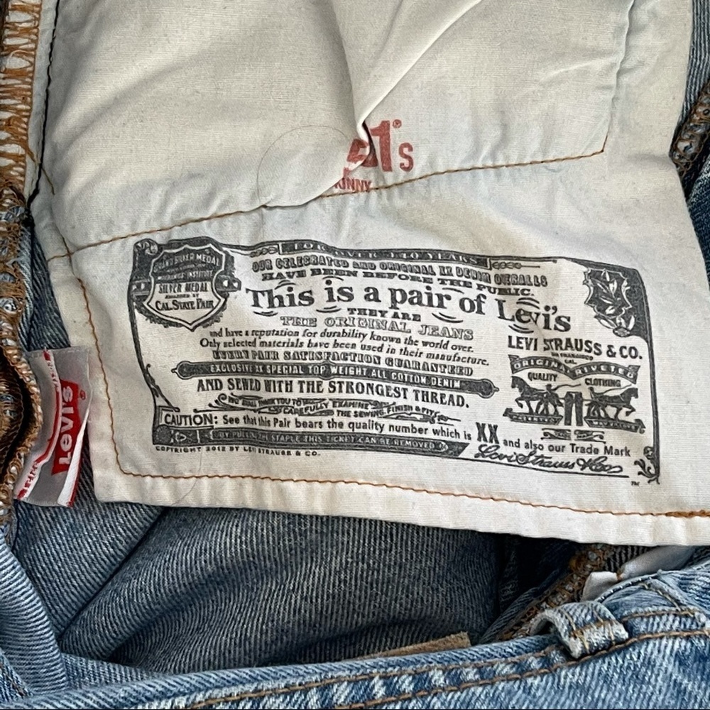 Levi’s 501 High Rise Distressed Button Fly Jeans - Picture 3 of 11